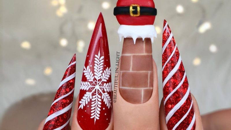 50 Glittering red Christmas nails 2022
